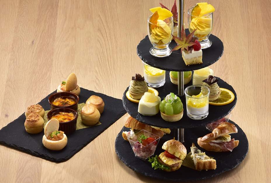 A collection of the sweet flavors of autumn! Enjoy afternoon tea